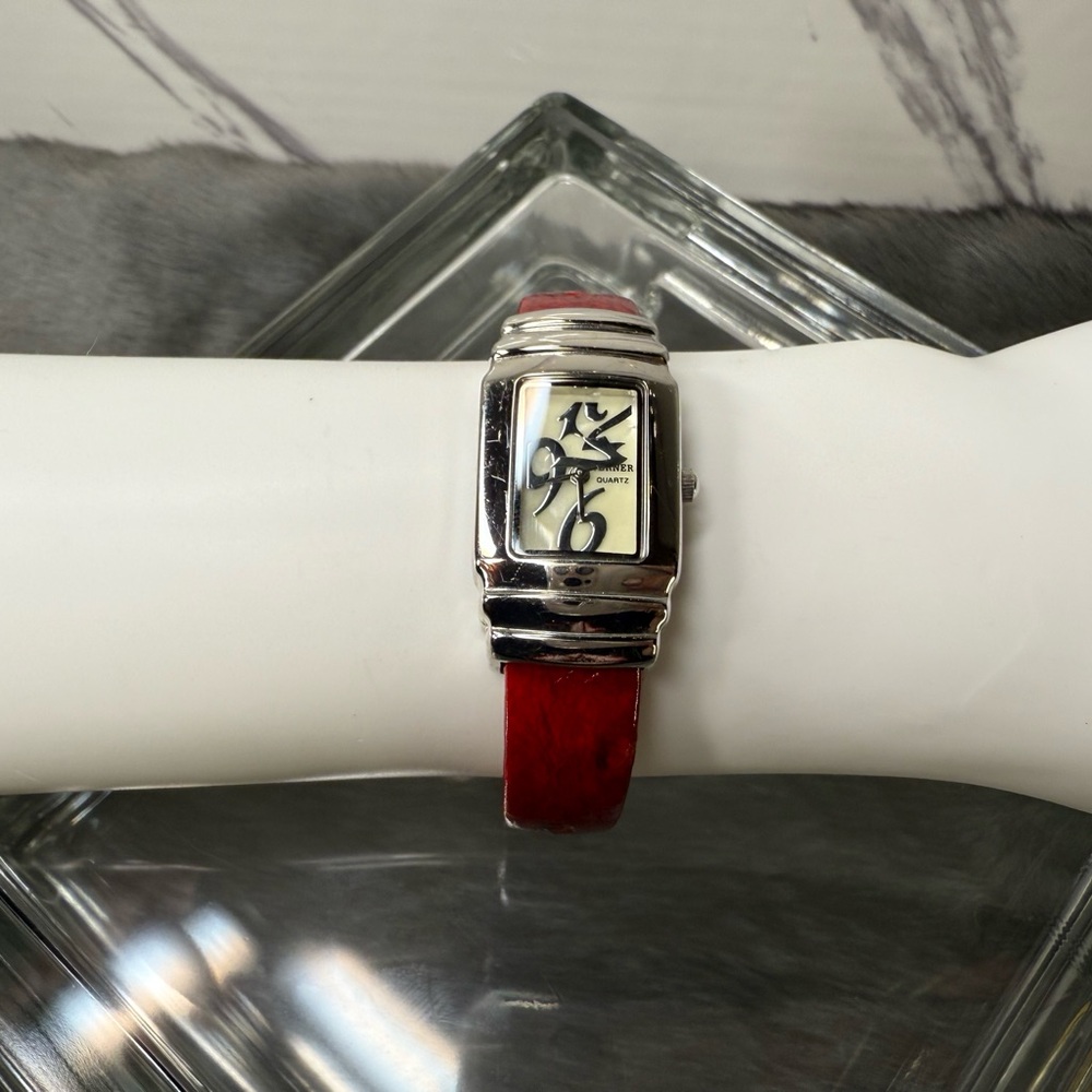 Bijoux Terner Ladies Fashion Quartz Watch Cuff Bracelet